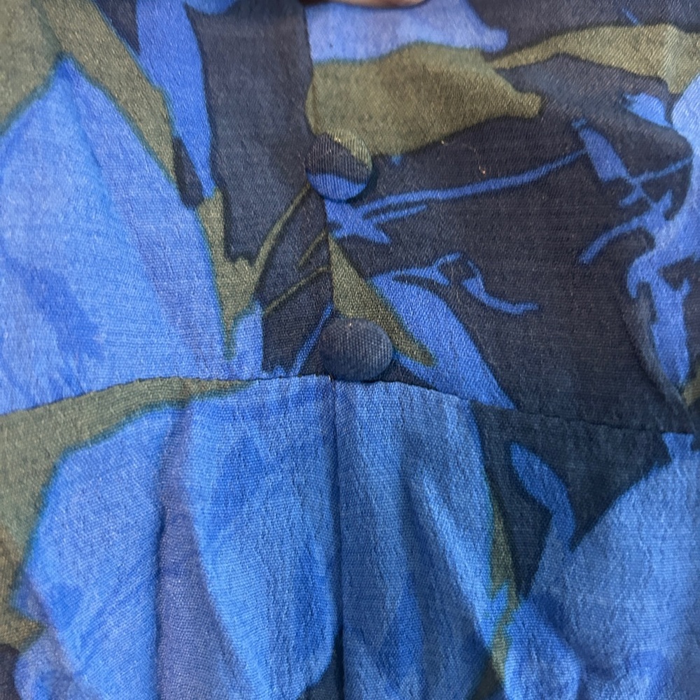 Elegant Blue Floral Wrap Dress - Picture 4 of 4